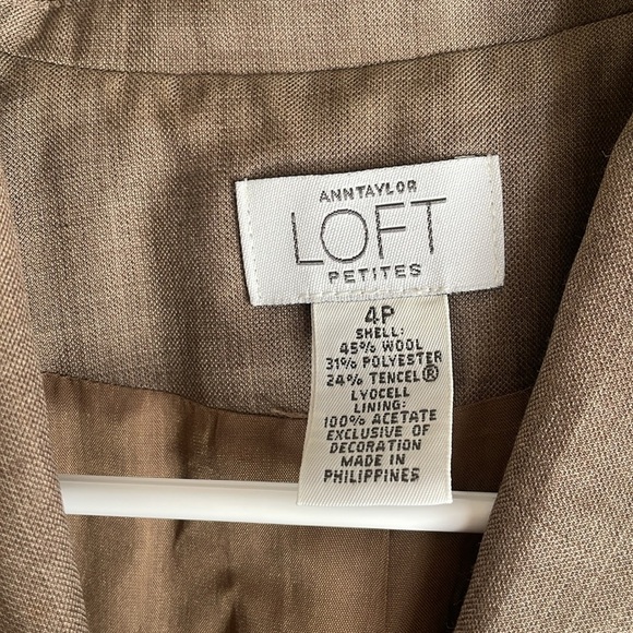 Ann Taylor Loft‎ Petites Blazer Jacket - Picture 3 of 8